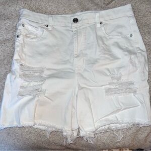 American Eagle White Curvy High Rise Shorts